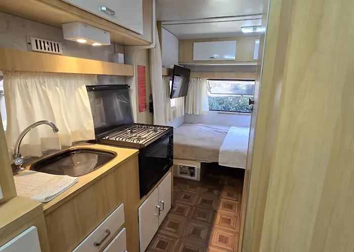 La Brume Trailers