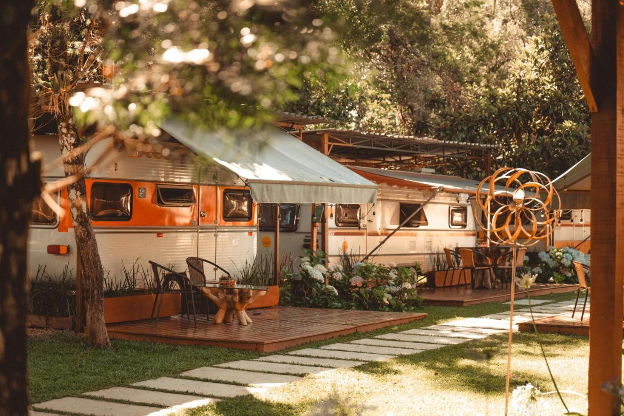 Parque de Campismo La Brume Trailers *